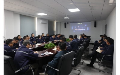 胜动集团公司举办“传统制造业数字化转型”专题培训